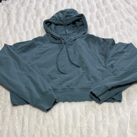 ALO Yoga Tops - Alo Teal Cropped Hoodie